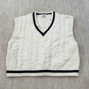 Aritzia Sunday Best V Neck Cropped Cable Knit Sweater Vest S